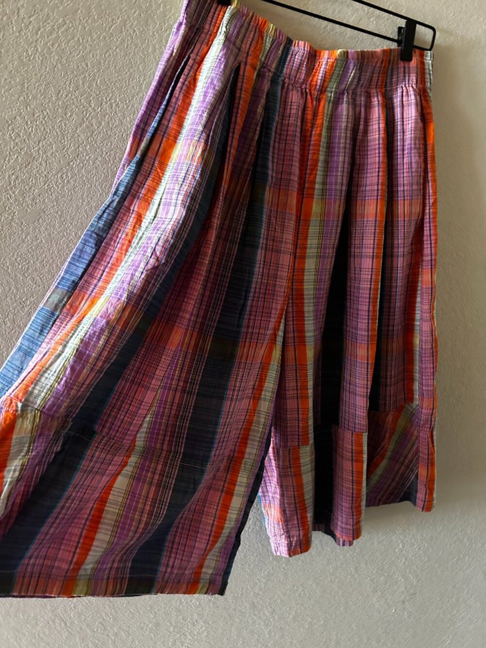 Free People Ivy Pull-On Culotte Pants 100% Cotton Color: Pink Combo Size: Large - Picture 3 of 11